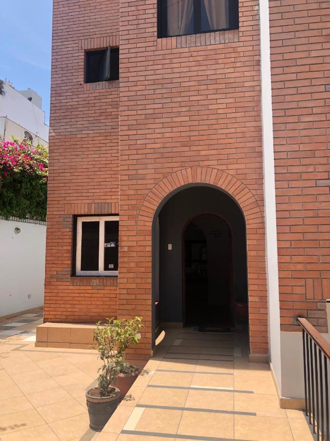 Qx Miraflores Ostello Distretto di Distretto di Lima Esterno foto